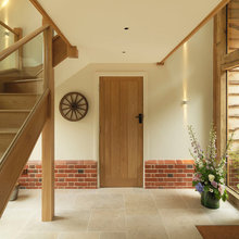 Door / vestibule