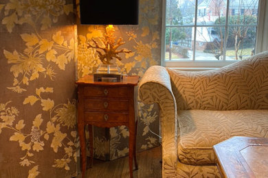 Living room - traditional living room idea in DC Metro