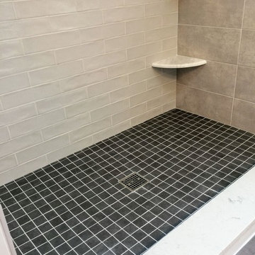 Traditional Contemporary Bathroom in Elmhurst, IL