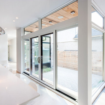 Contemporary Kitchen