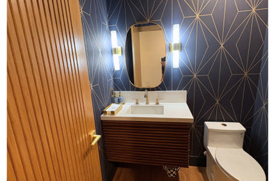 Bathroom - contemporary bathroom idea in Los Angeles