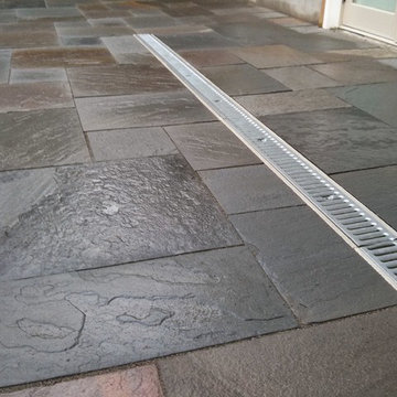 Dimensional Flagstone Paths and Patios