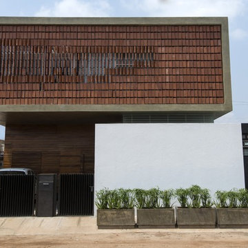 Pètè Mane - Sheela Jain Residence