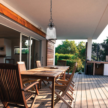 Roth 1-Light Outdoor Indoor Pendant, Oil Rubbed Bronze, Clear Seeded Glass Shade