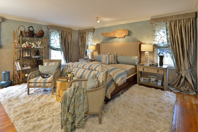 Inspiration for a beach style bedroom in New York.