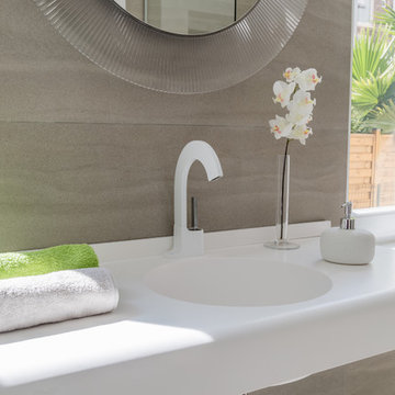 Rénovation d'une salle de bain, style contemporain