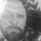 Mark Lahvic's photo