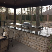 outdoor kitchen