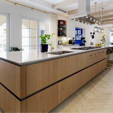 Unique Calacatta™ de #QuartzCOMPAC