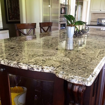 Two tone kitchen countertops