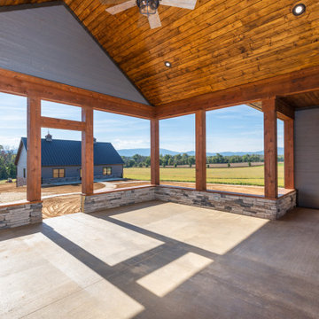 Rustic White Oak - Waynesboro, VA