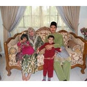 Yusrin Shy's photo