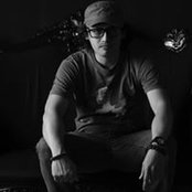 Carlo Reyes's photo