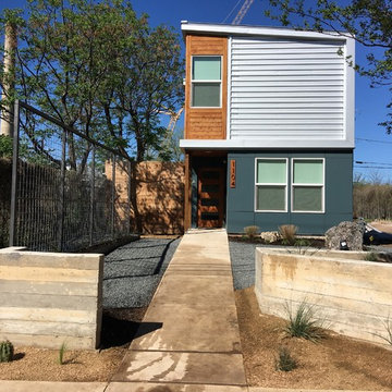 East Austin Narrow House