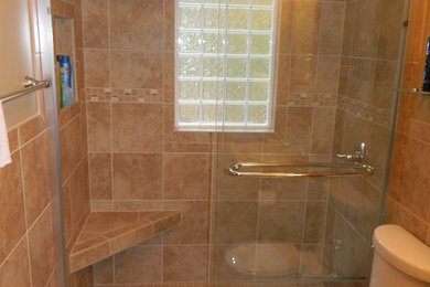 Inspiration for a craftsman bathroom remodel in Indianapolis