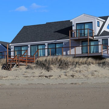 Now dunes and wildlife can migrate under and around the house.