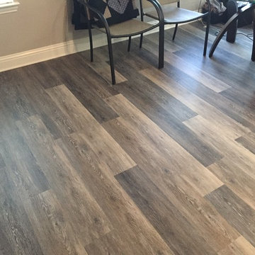 US FLOORS / COREtec Plus 7 – Color, Harambee Oak