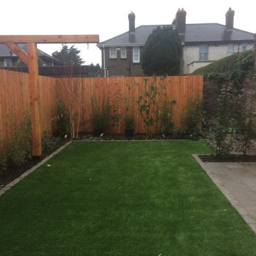 Central artificial lawn