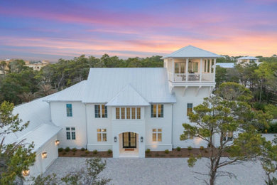Inspiration for an exterior home remodel in Miami