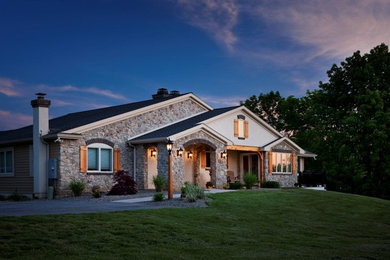 Example of a classic gable roof design in Philadelphia