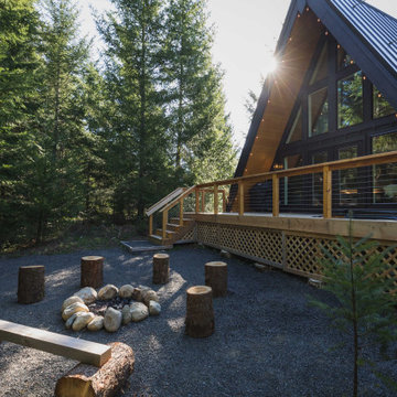 Outdoor Gathering Space in the Pines