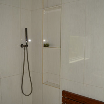 Master shower
