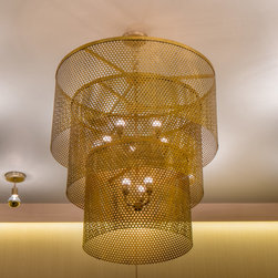 Town Square Tavern - Chandeliers