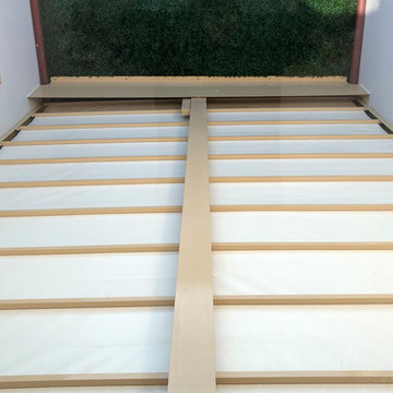 Retractable Shade, Malibu