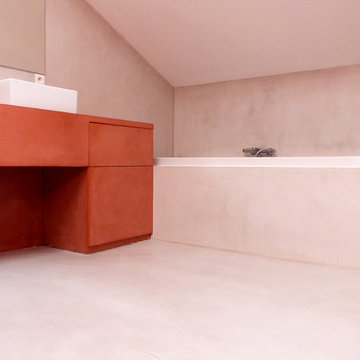 sallede bain bicolore en résine béton ciré