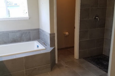 Bathroom photo in Other
