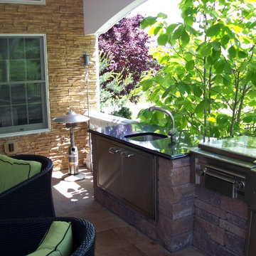 Outdoor Kitchen and Fireplace