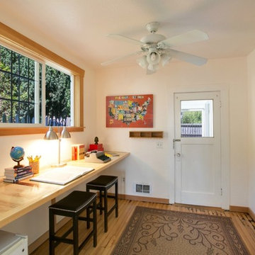Small Cottage on Phinney Hill