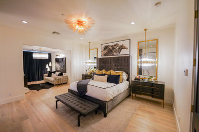 Inspiration for a large master bedroom remodel in Phoenix