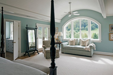 Design ideas for a traditional master bedroom in Baltimore.