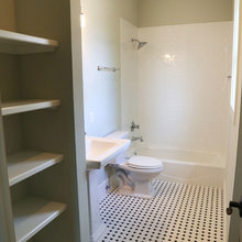 Bathroom / guest