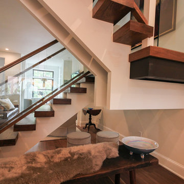 68_Innovative and Ultra-modern Stairs with Glass Landings, Washington DC 20009