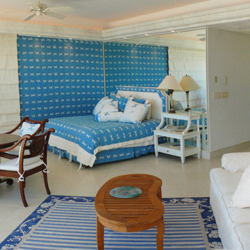 Waterfront Villa. Mediterranean. Villa Madonna on the beach. Cancun, México.