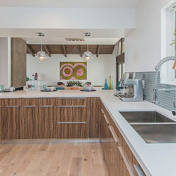 Modern Cabinetry - Kitchen Cabinetry
