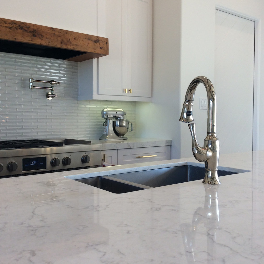 Contemporary Kitchen