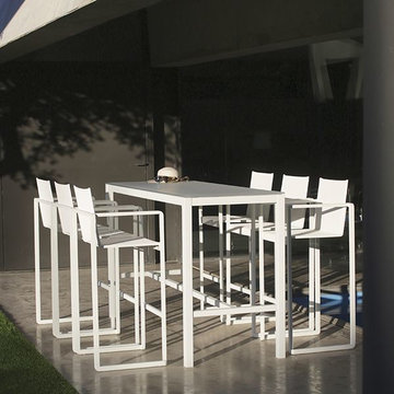 Alura Bar Height Table and Stools