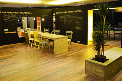 Home design - contemporary home design idea in Amsterdam