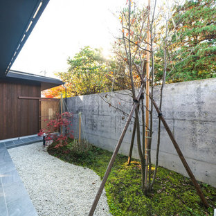 他の地域の和風のおしゃれなテラス・中庭 (砂利舗装) の写真