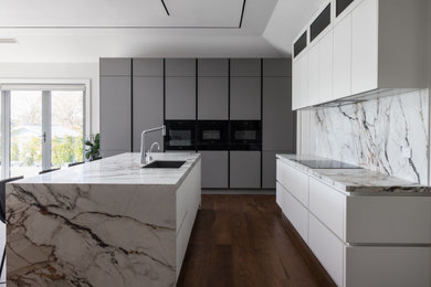 Inspiration for a modern kitchen remodel in Auckland