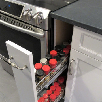 Litchfield, Transitional White Kitchen