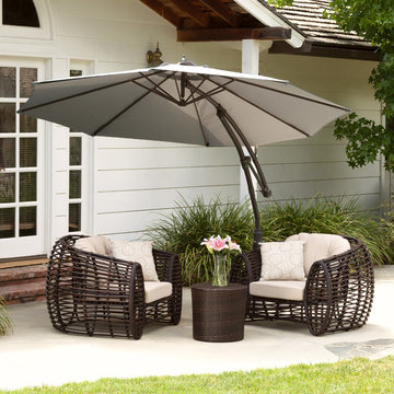 Outdoor Patio Furniture With Cantilever Umbrella Canopy