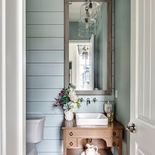 BB Creek small bathroom