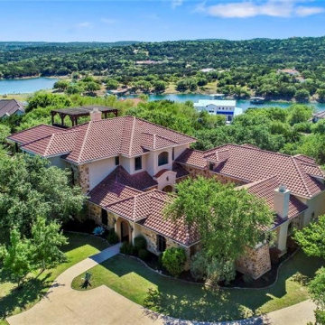 700 Moonlight Bay Drive