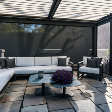 Madeleine Pergola
