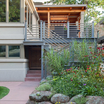Contemporary Indoor-Outdoor Living
