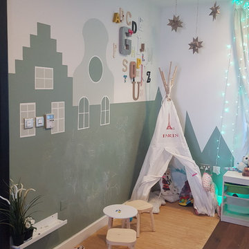 Play area in breakfast room